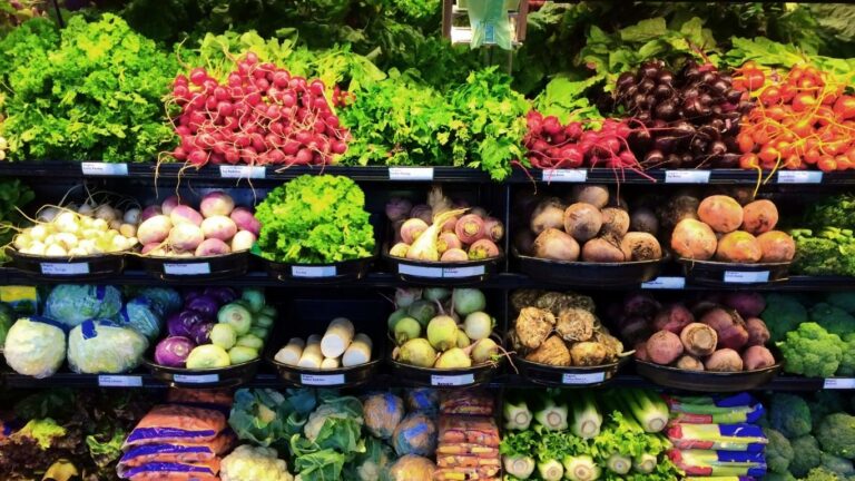 Competition Bureau launches review of Canada’s food supply chain amid affordability concerns